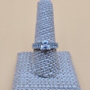 Size 9 Sterling Silver Quality Square Cubic Zirconia Ring A5042